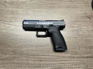 CZ P-10 C - STŘELBY