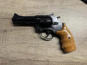 Revolver KORA 4" MAKAROV - STŘELBY