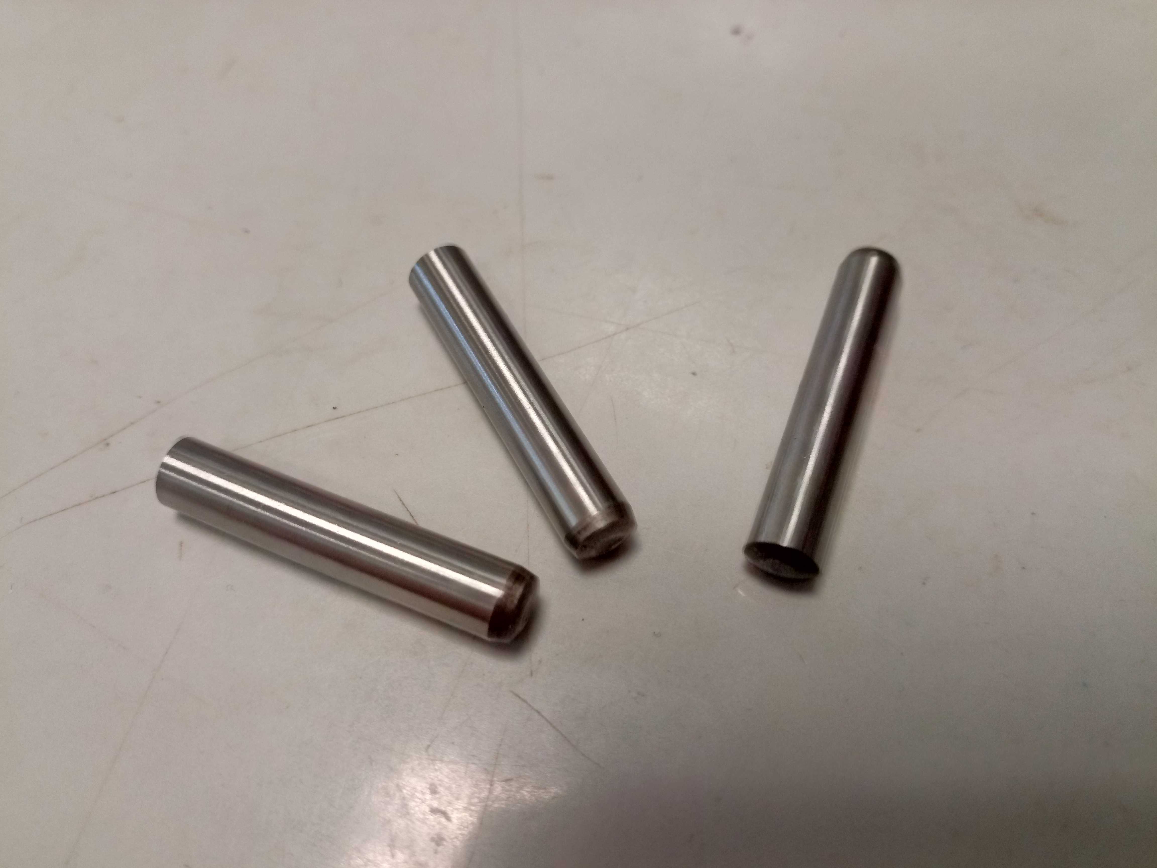 Kolík hlavně vz.47