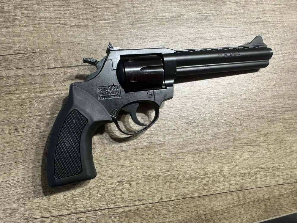 Revolver KORA 6" - STŘELBY