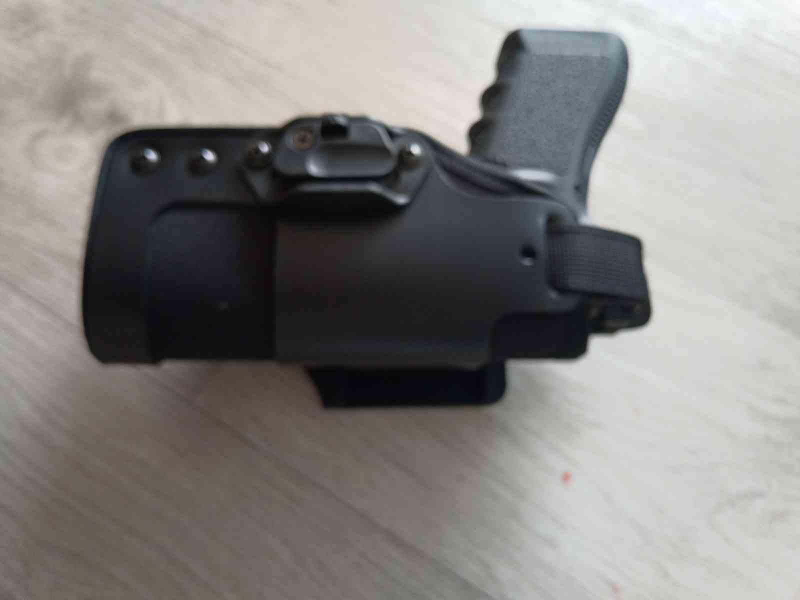 Pouzdro P-10F, GLOCK 17, DASTA 720 DLB 16/OZ