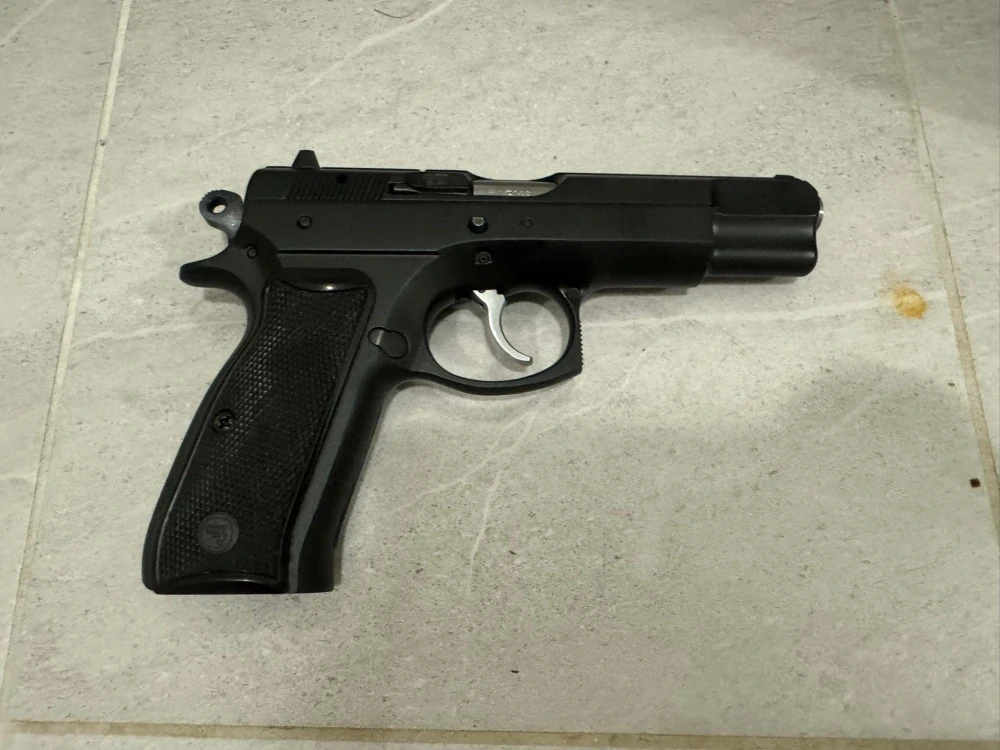 Pistole CZ 75 B