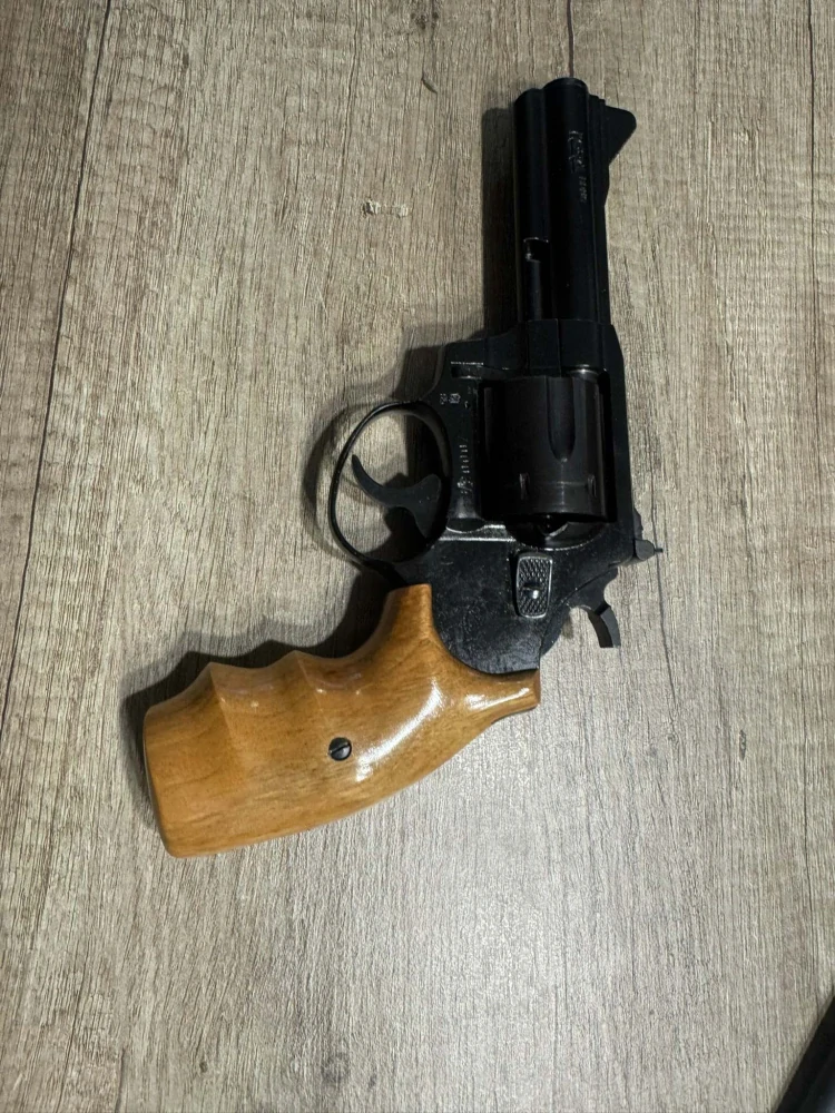 Revolver KORA 4" MAKAROV - STŘELBY