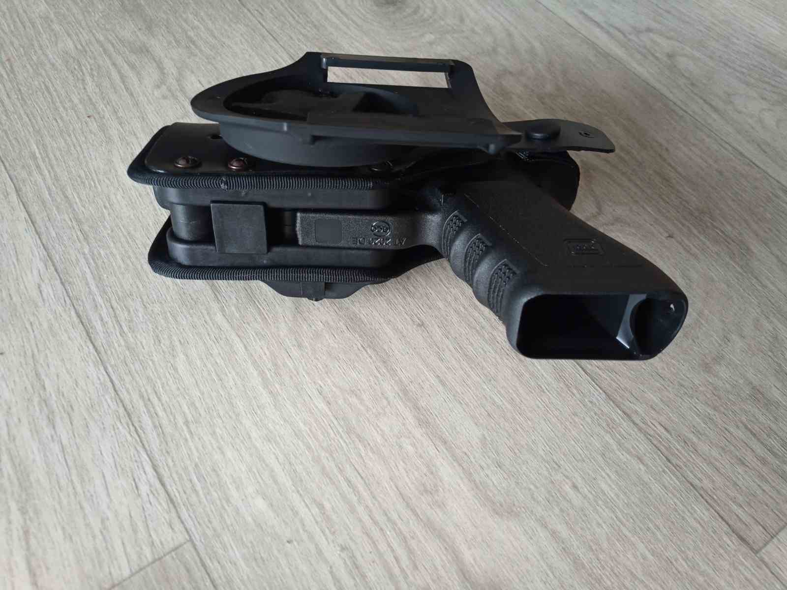 Pouzdro P-10C, GLOCK 19, DASTA 720-1 DLB 16/OZ