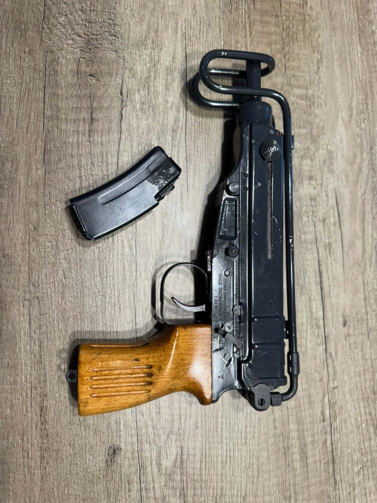 CZ SCORPION 61 S - STŘELBY