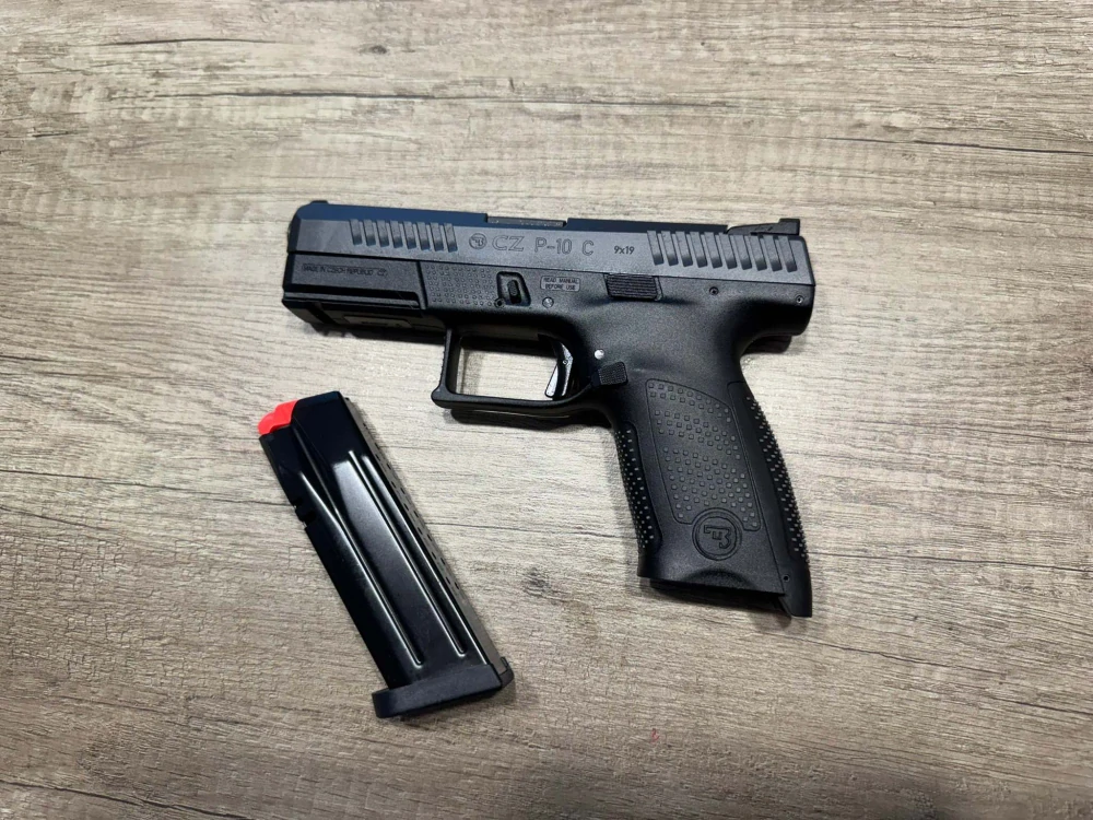 CZ P-10 C - STŘELBY